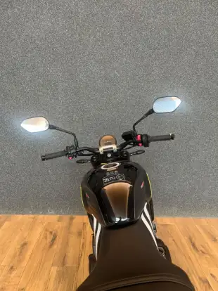 TRIUMPH-TRIDENT 660-2025
