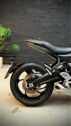 TRIUMPH-TRIDENT 660-2021