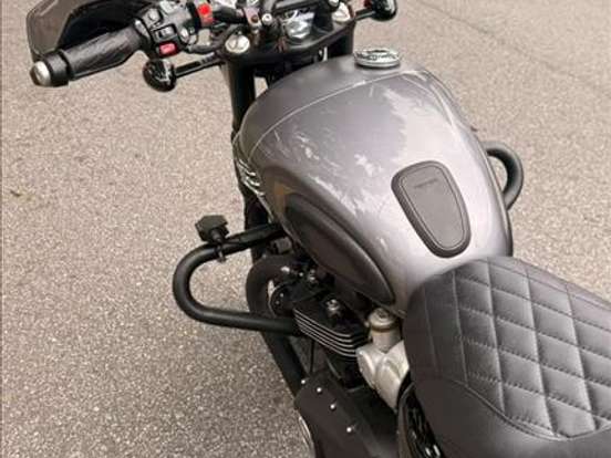TRIUMPH-BONNEVILLE T120 BLACK 1200 TRIUMPH-BONNEVILLE T120 BLACK 1200-2024