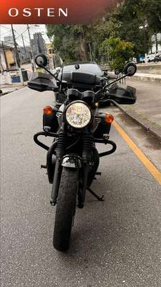 TRIUMPH-BONNEVILLE T120 BLACK 1200-2024