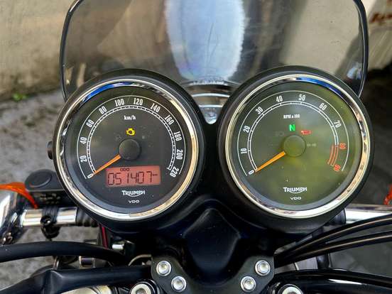 TRIUMPH-BONNEVILLE T 100 865 TRIUMPH-BONNEVILLE T 100 865-2015