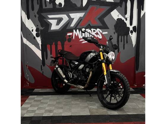 TRIUMPH SCRAMBLER 400 X 