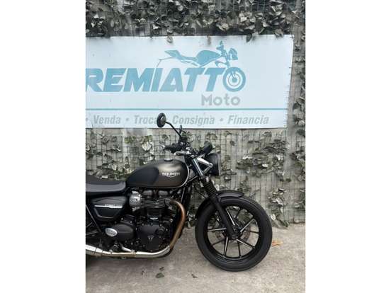 TRIUMPH-STREET TWIN-2020