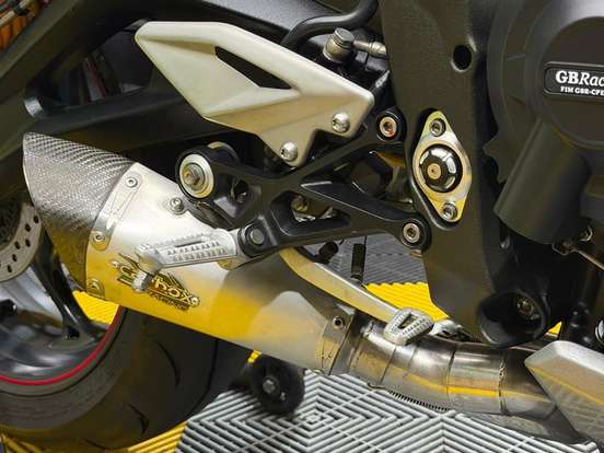 TRIUMPH-STREET TRIPLE 765 RS TRIUMPH-STREET TRIPLE 765 RS-2020