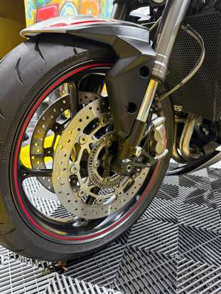 TRIUMPH-STREET TRIPLE 765 RS-2020