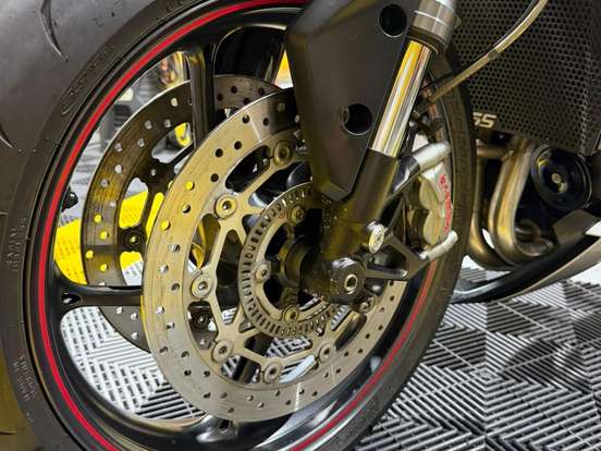 TRIUMPH-STREET TRIPLE 765 RS TRIUMPH-STREET TRIPLE 765 RS-2020