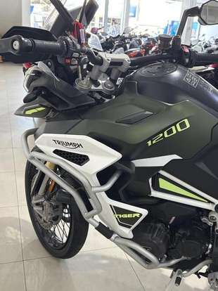 TRIUMPH-TIGER 1200 GT EXPLORER-2022