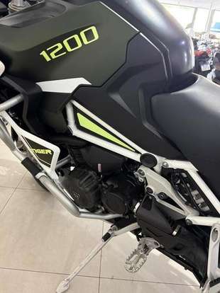 TRIUMPH-TIGER 1200 GT EXPLORER-2022