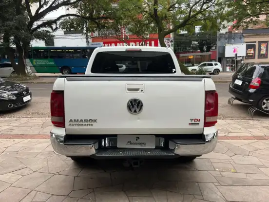 VOLKSWAGEN-AMAROK-2.0 HIGHLINE 4X4 CD 16V TURBO INTERCOOLER DIESEL 4P AUTOMÁTICO VOLKSWAGEN-AMAROK-2017