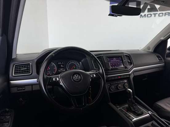 VOLKSWAGEN-AMAROK-2018