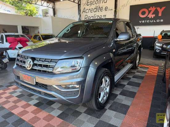 VOLKSWAGEN-AMAROK-2.0 HIGHLINE 4X4 CD 16V TURBO INTERCOOLER DIESEL 4P AUTOMÁTICO VOLKSWAGEN-AMAROK-2019