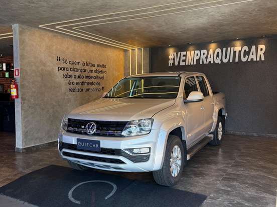 VOLKSWAGEN-AMAROK-2.0 TRENDLINE 4X4 CD 16V TURBO INTERCOOLER DIESEL 4P AUTOMÁTICO VOLKSWAGEN-AMAROK-2017