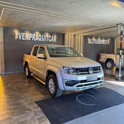 VOLKSWAGEN-AMAROK-2017