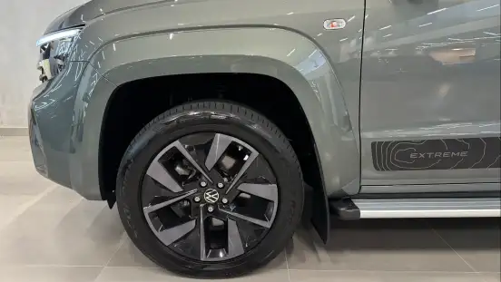 VOLKSWAGEN-AMAROK-2024