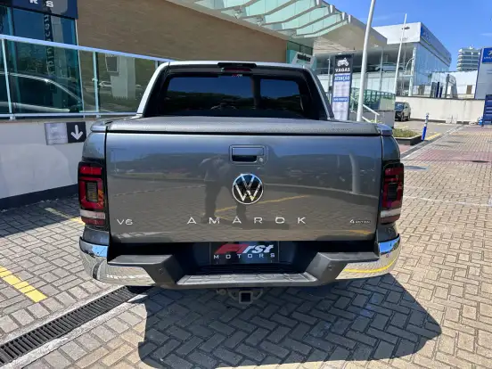 VOLKSWAGEN-AMAROK-2024