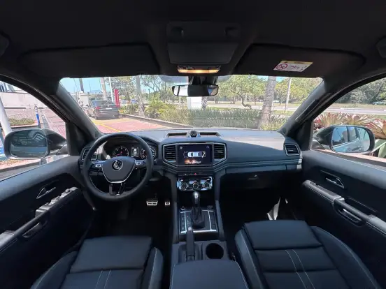 VOLKSWAGEN-AMAROK-2024