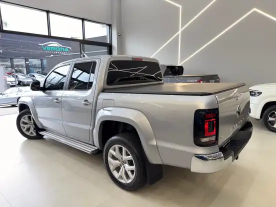 VOLKSWAGEN-AMAROK-3.0 V6 TDI DIESEL HIGHLINE CD 4MOTION AUTOMÁTICO VOLKSWAGEN-AMAROK-2024