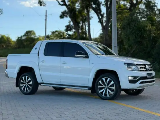 VOLKSWAGEN-AMAROK-3.0 V6 TDI DIESEL HIGHLINE EXTREME CD 4MOTION AUTOMÁTICO VOLKSWAGEN-AMAROK-2023