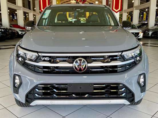 VOLKSWAGEN-AMAROK-2025