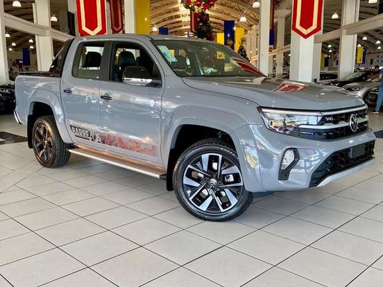 VOLKSWAGEN-AMAROK-2025