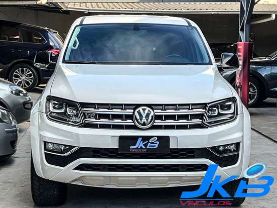 VOLKSWAGEN-AMAROK-2019