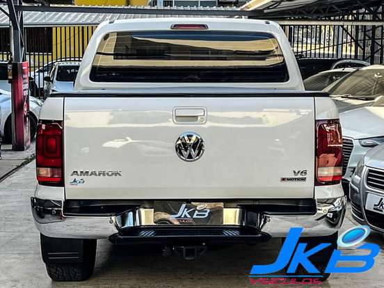 VOLKSWAGEN-AMAROK-2019