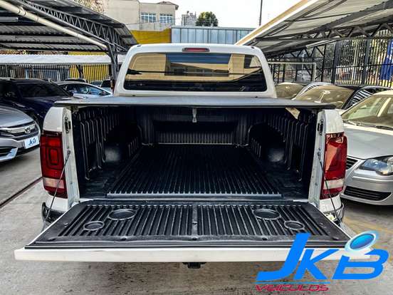 VOLKSWAGEN-AMAROK-3.0 V6 TDI DIESEL HIGHLINE CD 4MOTION AUTOMÁTICO VOLKSWAGEN-AMAROK-2019