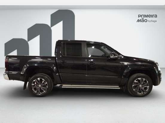 VOLKSWAGEN-AMAROK-2023