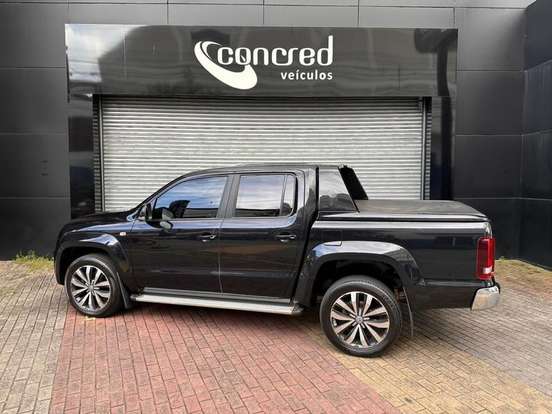 VOLKSWAGEN-AMAROK-2018