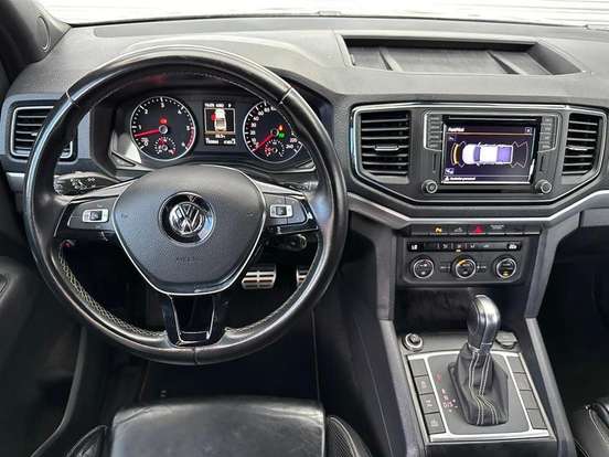 VOLKSWAGEN-AMAROK-2018