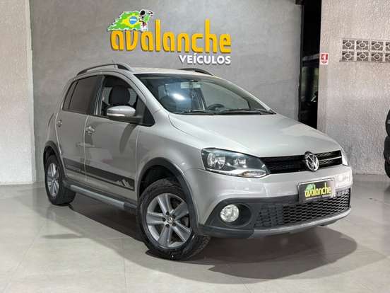 VOLKSWAGEN-CROSSFOX-1.6 MI FLEX 8V 4P MANUAL VOLKSWAGEN-CROSSFOX-2011
