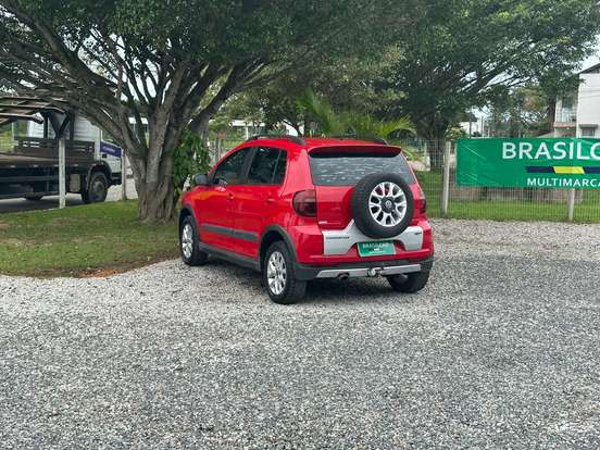 VOLKSWAGEN-CROSSFOX-1.6 MI FLEX 8V 4P MANUAL VOLKSWAGEN-CROSSFOX-2014