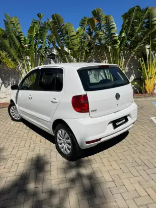 VOLKSWAGEN-FOX-2013