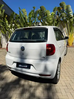 VOLKSWAGEN-FOX-2013