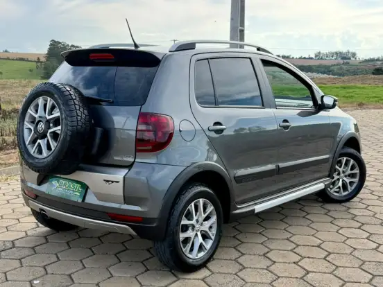 VOLKSWAGEN-FOX-1.6 MI 8V FLEX 4P MANUAL VOLKSWAGEN-FOX-2012