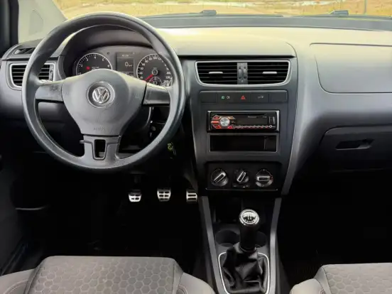 VOLKSWAGEN-FOX-1.6 MI 8V FLEX 4P MANUAL VOLKSWAGEN-FOX-2012