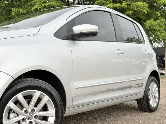 VOLKSWAGEN-FOX-1.6 MSI TOTAL FLEX CONNECT 4P MANUAL VOLKSWAGEN-FOX-2019