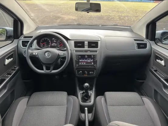 VOLKSWAGEN-FOX-1.6 MSI TOTAL FLEX CONNECT 4P MANUAL VOLKSWAGEN-FOX-2019