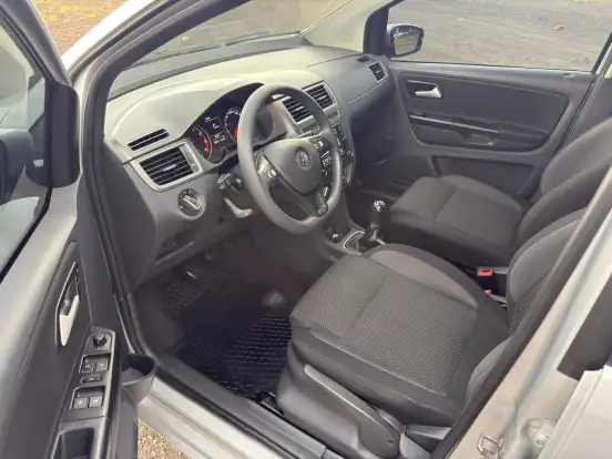 VOLKSWAGEN-FOX-1.6 MSI TOTAL FLEX CONNECT 4P MANUAL VOLKSWAGEN-FOX-2019