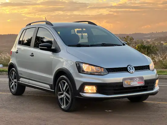 VOLKSWAGEN-FOX-1.6 MSI TOTAL FLEX XTREME 4P MANUAL VOLKSWAGEN-FOX-2017