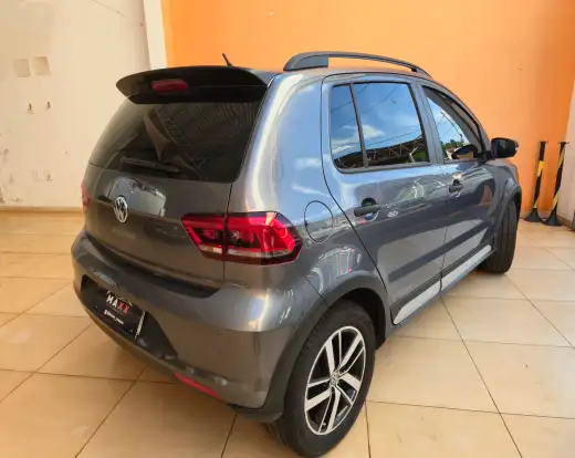 VOLKSWAGEN-FOX-1.6 MSI TOTAL FLEX XTREME 4P MANUAL VOLKSWAGEN-FOX-2020