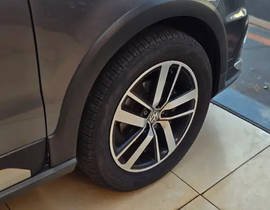VOLKSWAGEN-FOX-1.6 MSI TOTAL FLEX XTREME 4P MANUAL VOLKSWAGEN-FOX-2020