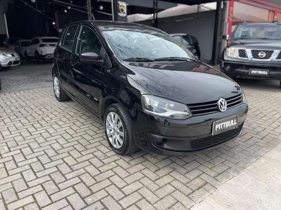 VOLKSWAGEN-FOX-2010