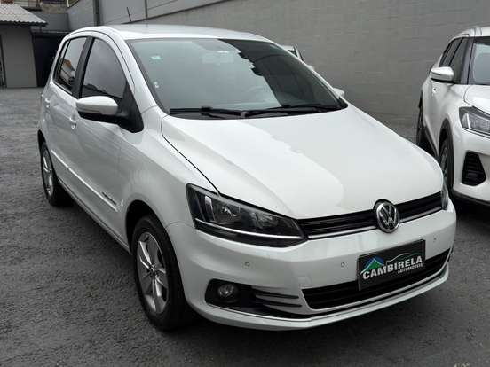 VOLKSWAGEN-FOX-1.6 MSI COMFORTLINE 8V FLEX 4P MANUAL VOLKSWAGEN-FOX-2017