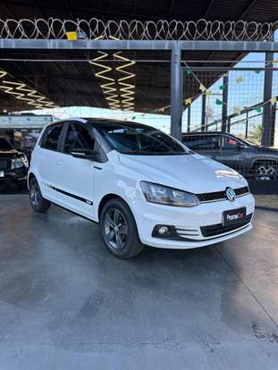 VOLKSWAGEN-FOX-1.6 MSI RUN 8V FLEX 4P MANUAL VOLKSWAGEN-FOX-2016