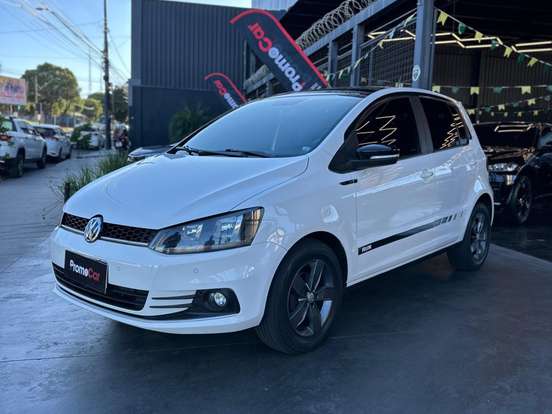 VOLKSWAGEN-FOX-1.6 MSI RUN 8V FLEX 4P MANUAL VOLKSWAGEN-FOX-2016