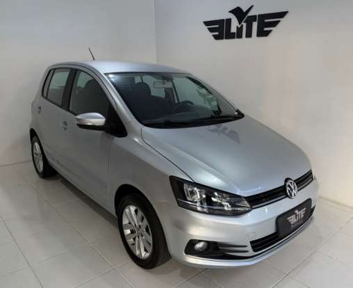 VOLKSWAGEN-FOX-2018