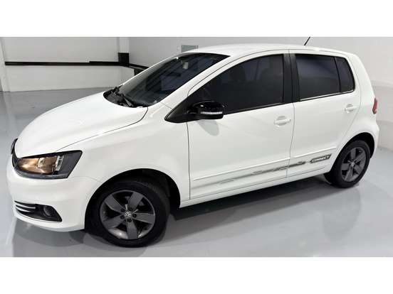 VOLKSWAGEN-FOX-1.6 MSI TOTAL FLEX CONNECT 4P MANUAL VOLKSWAGEN-FOX-2020