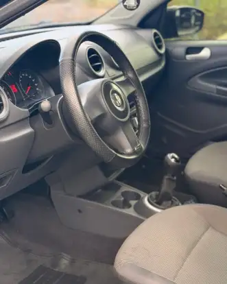 VOLKSWAGEN-GOL-2012