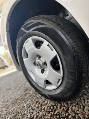 VOLKSWAGEN-GOL-2013